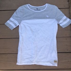 Abercrombie Kids t shirt